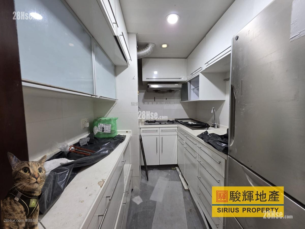 Parc Oasis Sell 3 Bedrooms , 2 Bathrooms 603 ft²