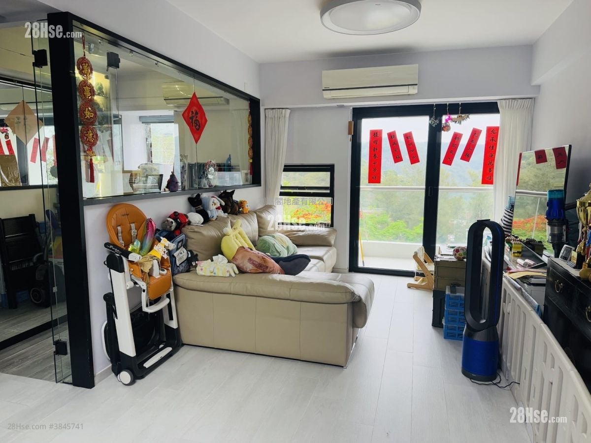 華翠園 售盤 3 房 882 平方呎