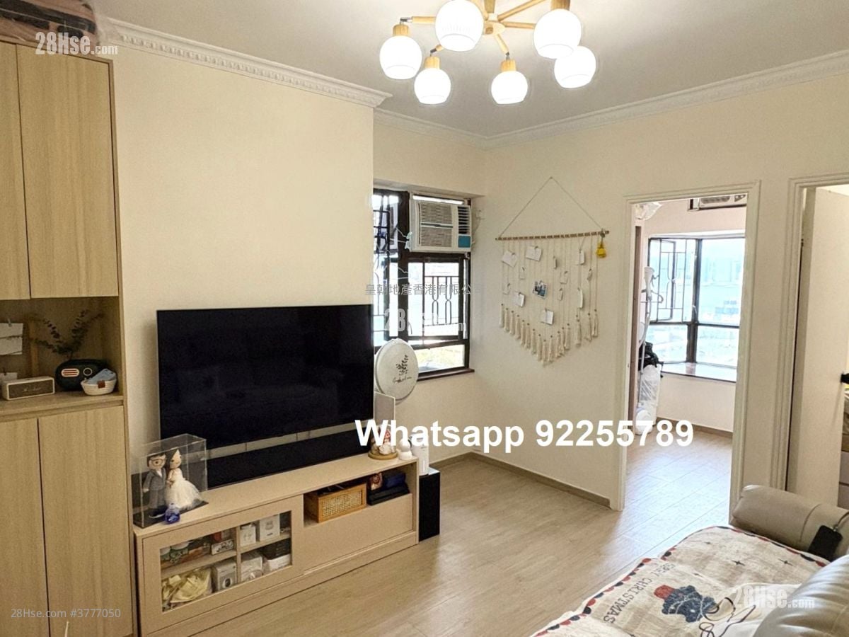 Connaught Garden Sell 2 Bedrooms , 1 Bathroom 334 ft²