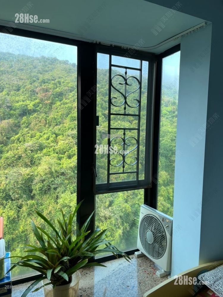 曉峰園 售盤 3 房 , 2 浴室 1,068 平方呎