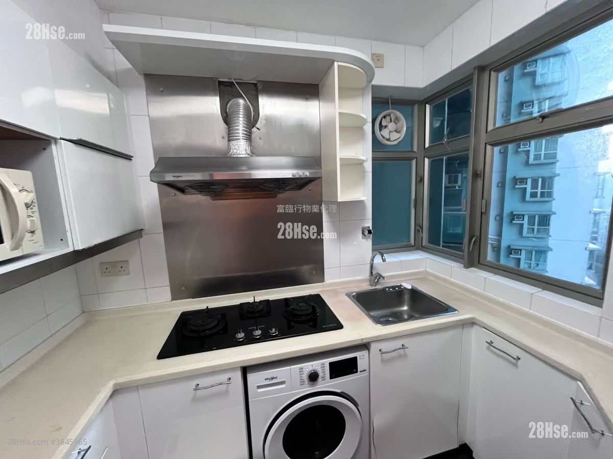 Sham Wan Towers Rental 2 Bedrooms , 1 Bathroom 515 ft²