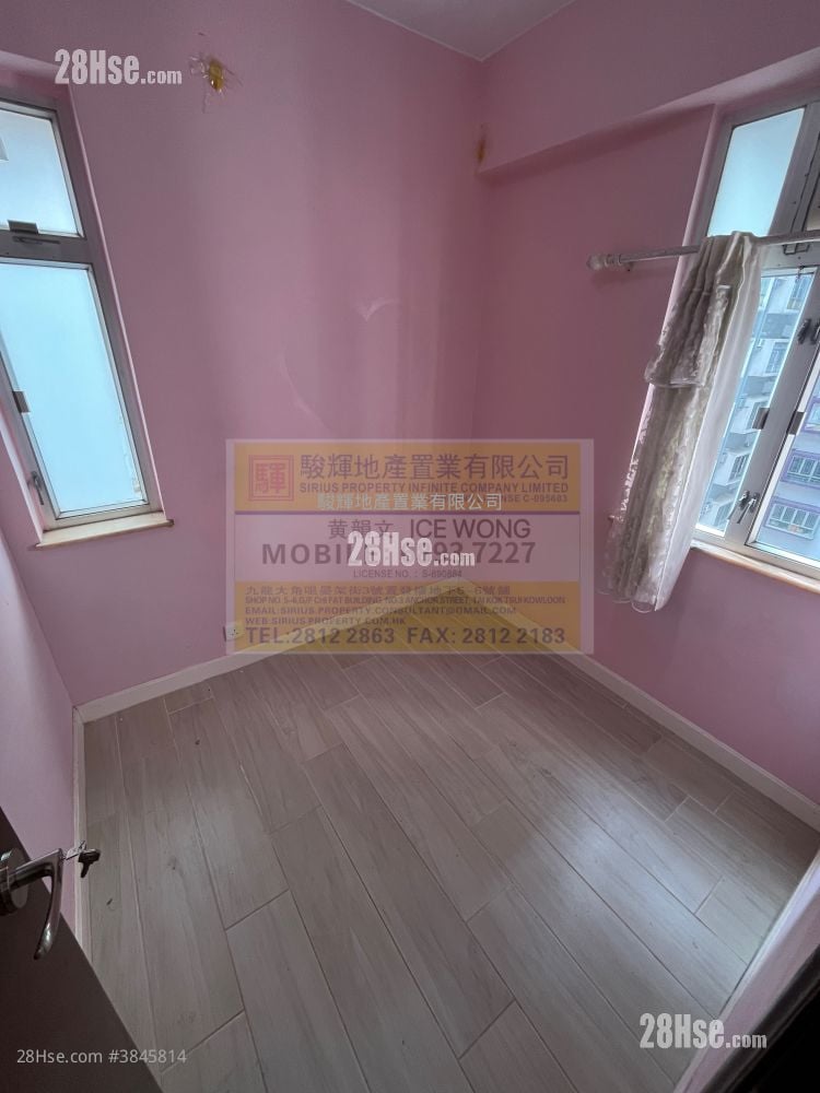 Wah Sun Building Rental 2 Bedrooms , 1 Bathroom 302 ft²