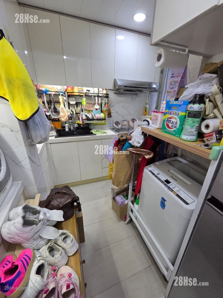 广明苑 售盘 3 房 594 平方尺