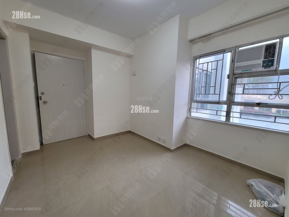 Tsuen Tak Garden Sell 2 Bedrooms , 1 Bathroom 287 ft²