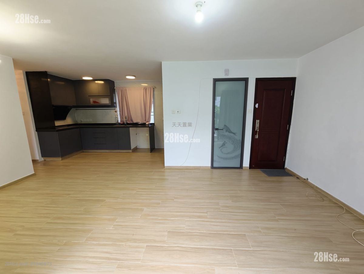 Village House Rental 2 Bedrooms , 2 Bathrooms 700 ft²