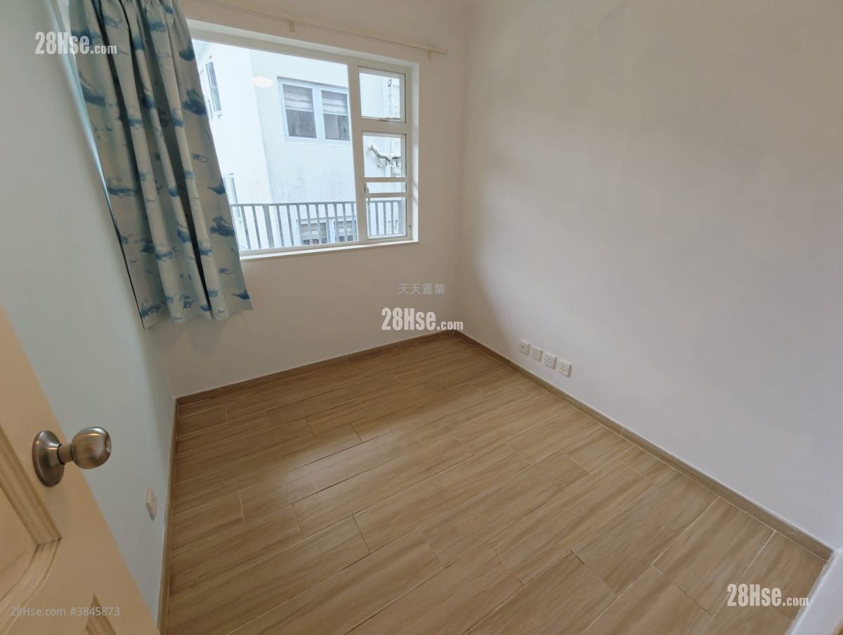 Village House Rental 2 Bedrooms , 2 Bathrooms 700 ft²