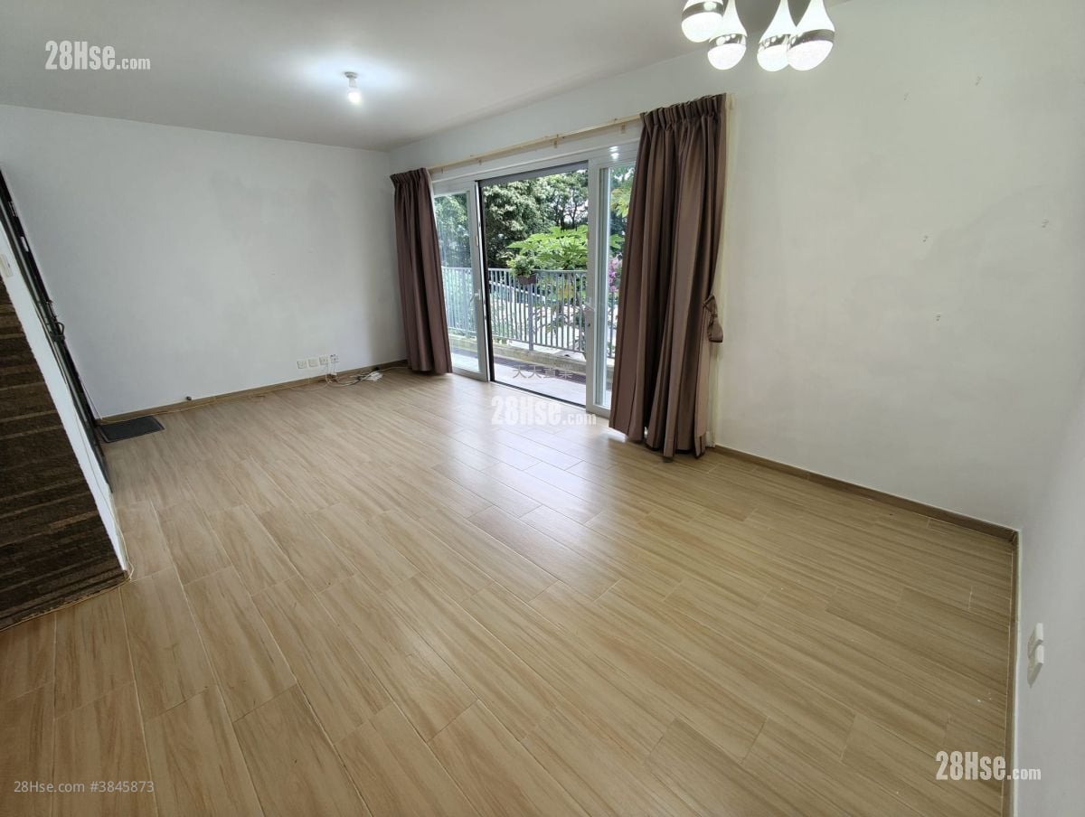 Village House Rental 2 Bedrooms , 2 Bathrooms 700 ft²