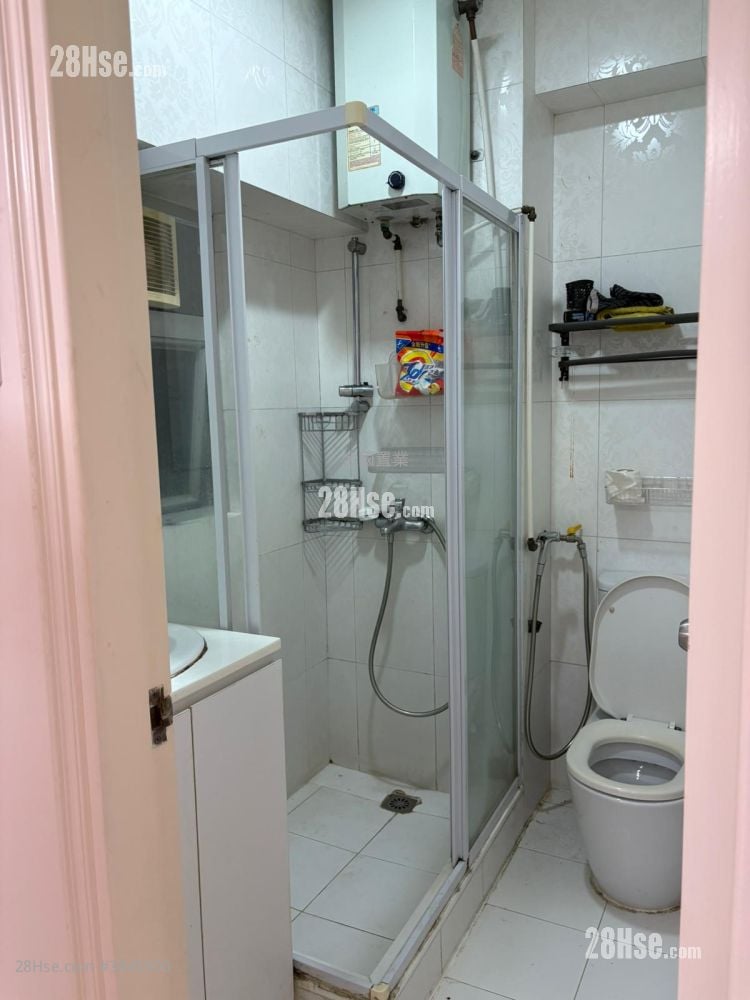 Wing Lee Mansion Sell 2 Bedrooms , 1 Bathroom 408 ft²