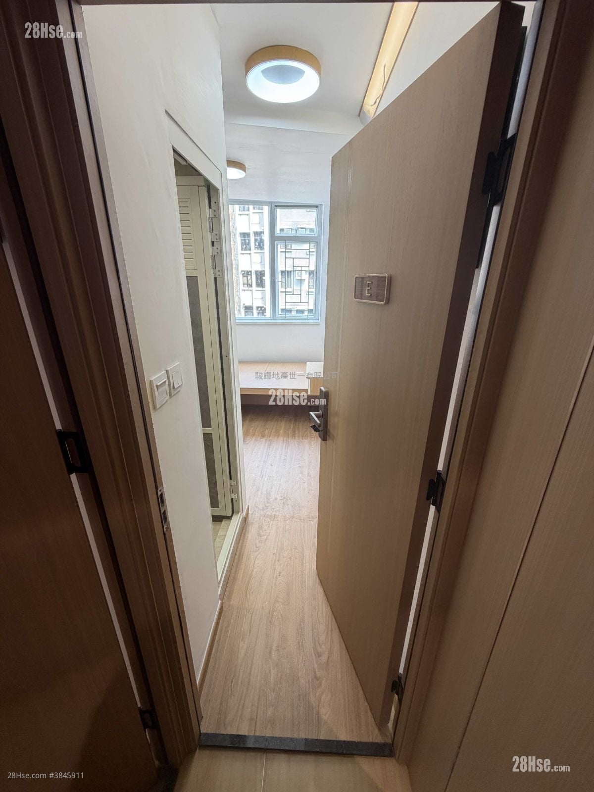 Room G $9500