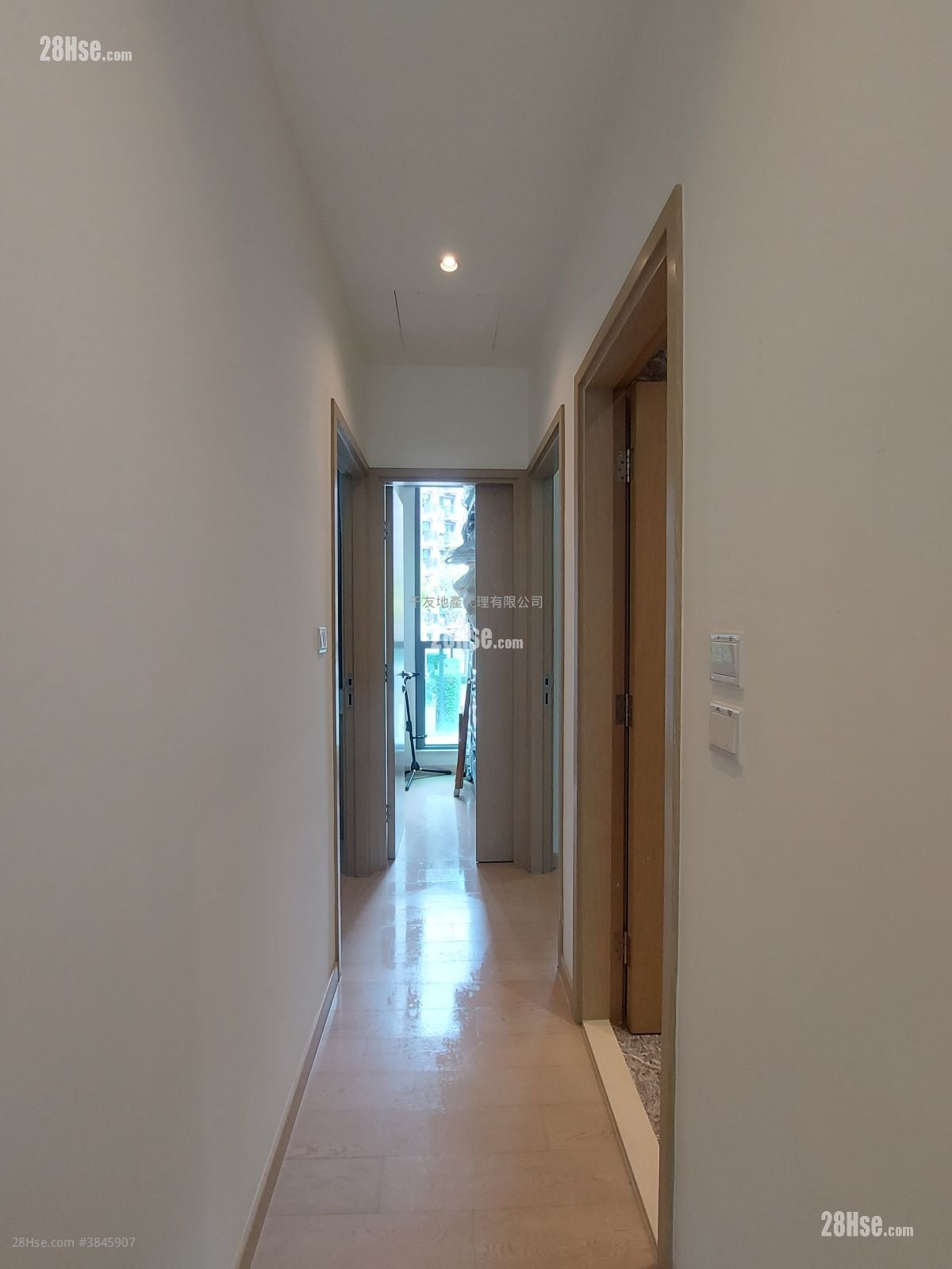 Wetland Seasons Park Rental 3 Bedrooms , 2 Bathrooms 779 ft²