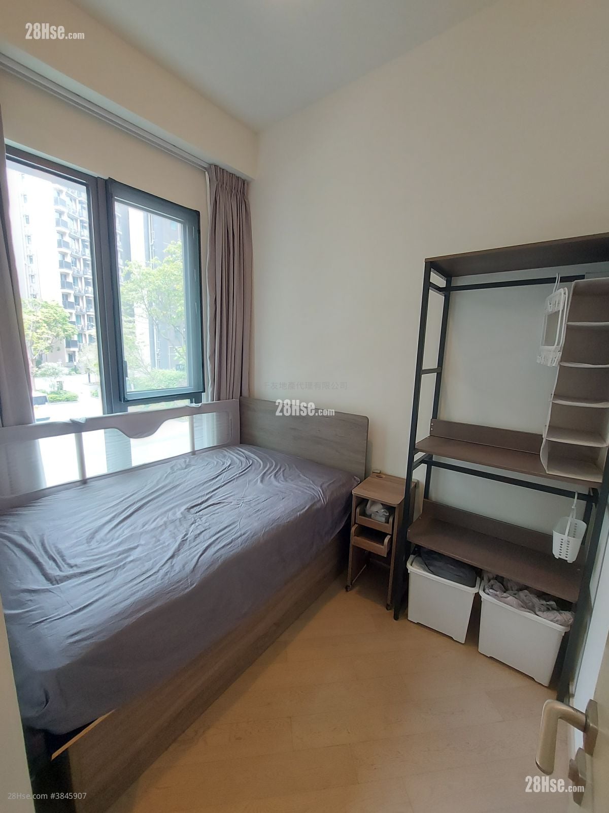 Wetland Seasons Park Rental 3 Bedrooms , 2 Bathrooms 779 ft²