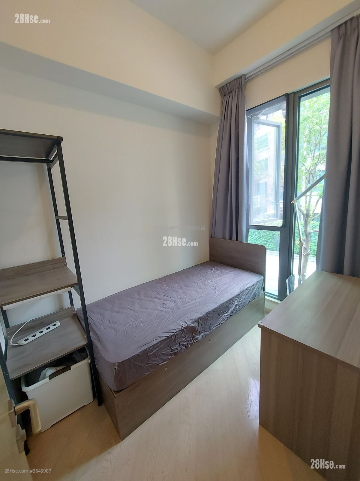 Wetland Seasons Park Rental 3 Bedrooms , 2 Bathrooms 779 ft²