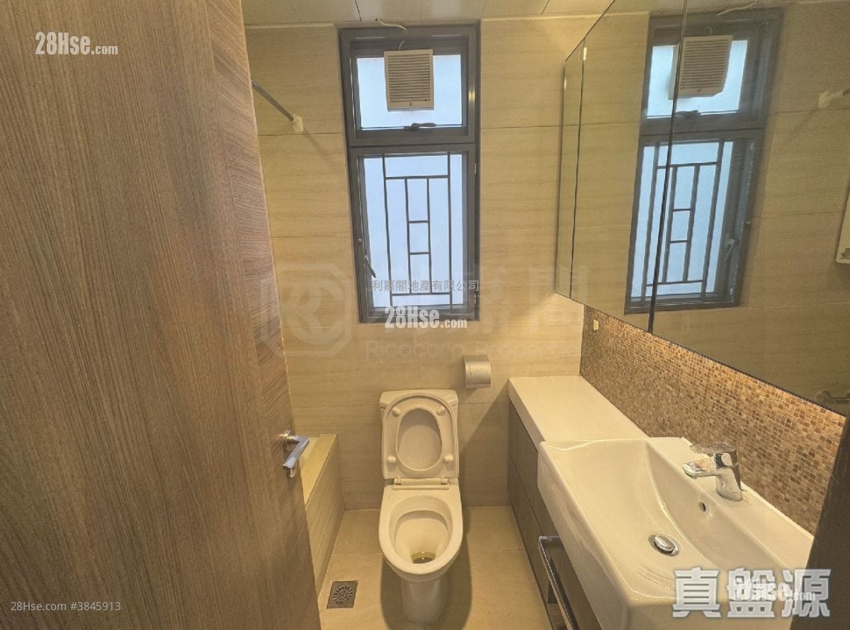 Heya Star Sell 2 Bedrooms 520 ft²