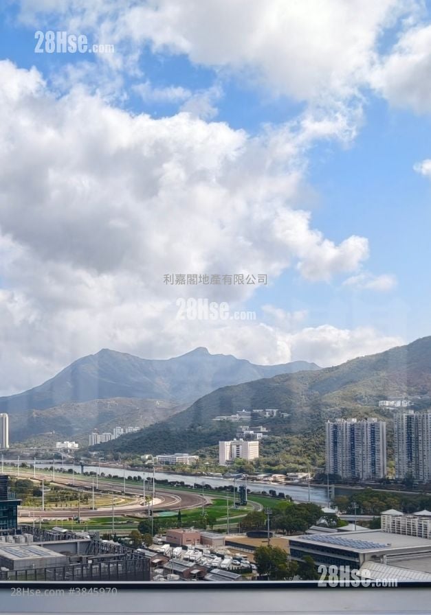 御龍山 售盤 4 房 , 4 浴室 1,444 平方呎