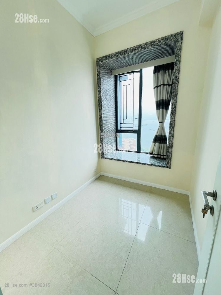 Crown By The Sea Rental 5+ Bedrooms , 3 Bathrooms 1,026 ft²