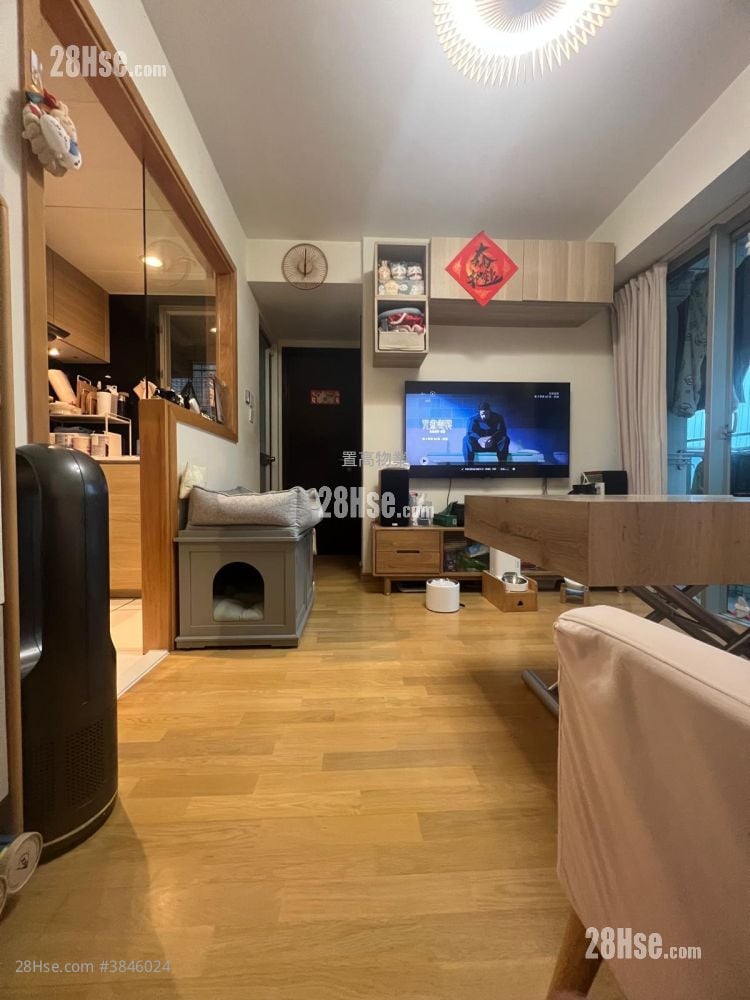 翔龍灣 售盤 2 房 , 1 浴室 384 平方呎