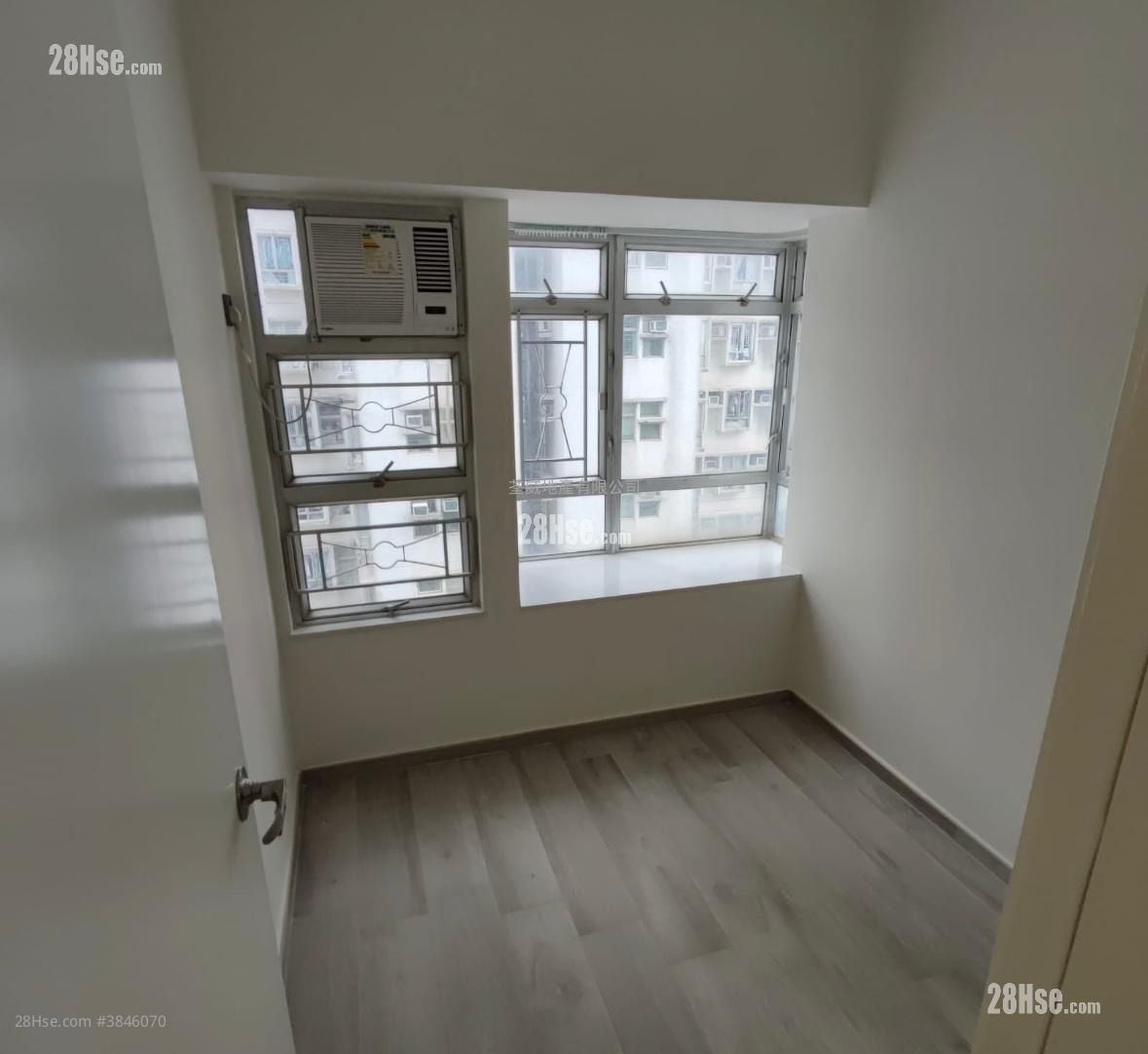 Tsuen King Garden Rental 2 Bedrooms , 1 Bathroom 362 ft²