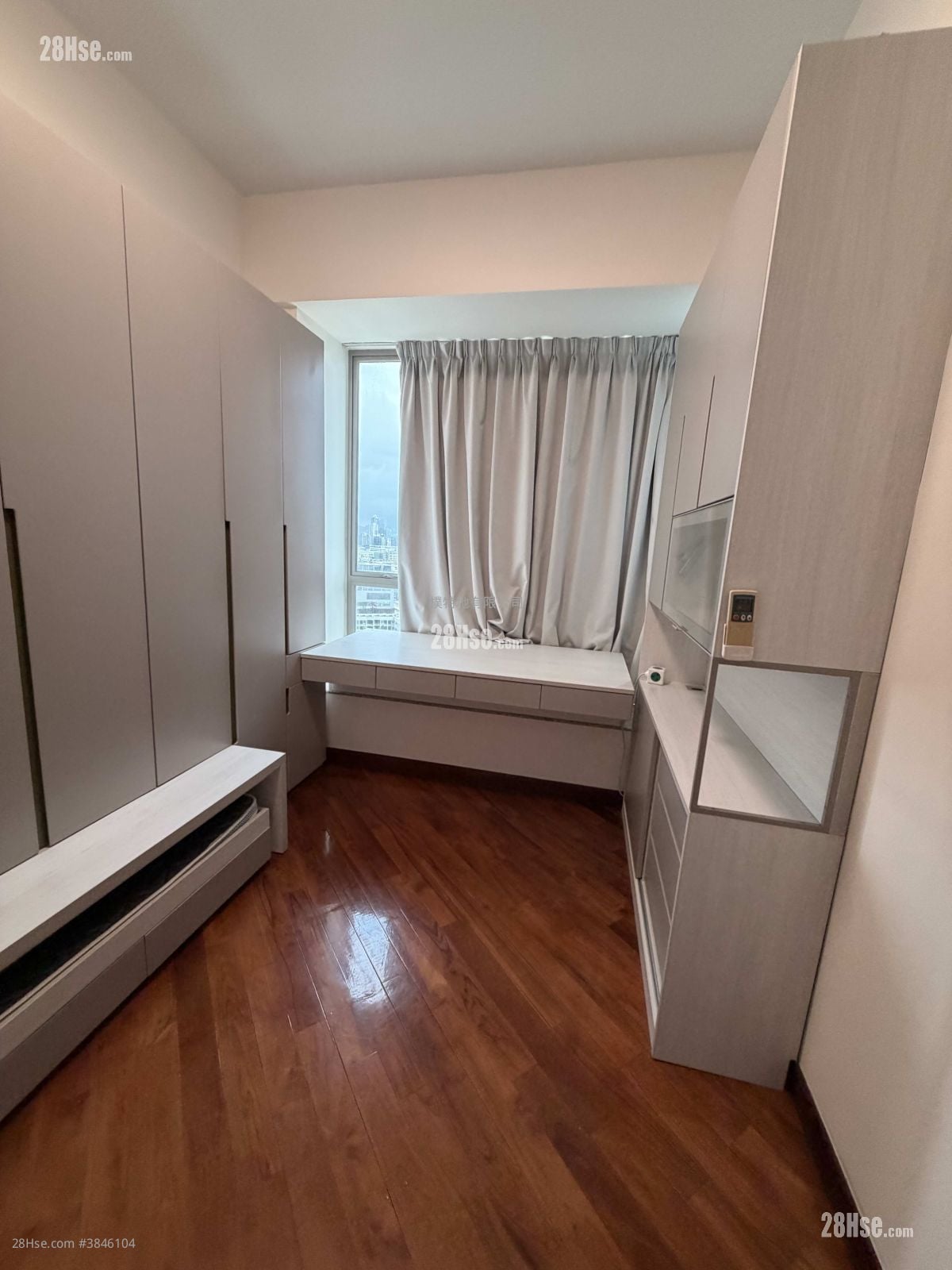 Mount Beacon Rental 4 Bedrooms , 3 Bathrooms 1,483 ft²