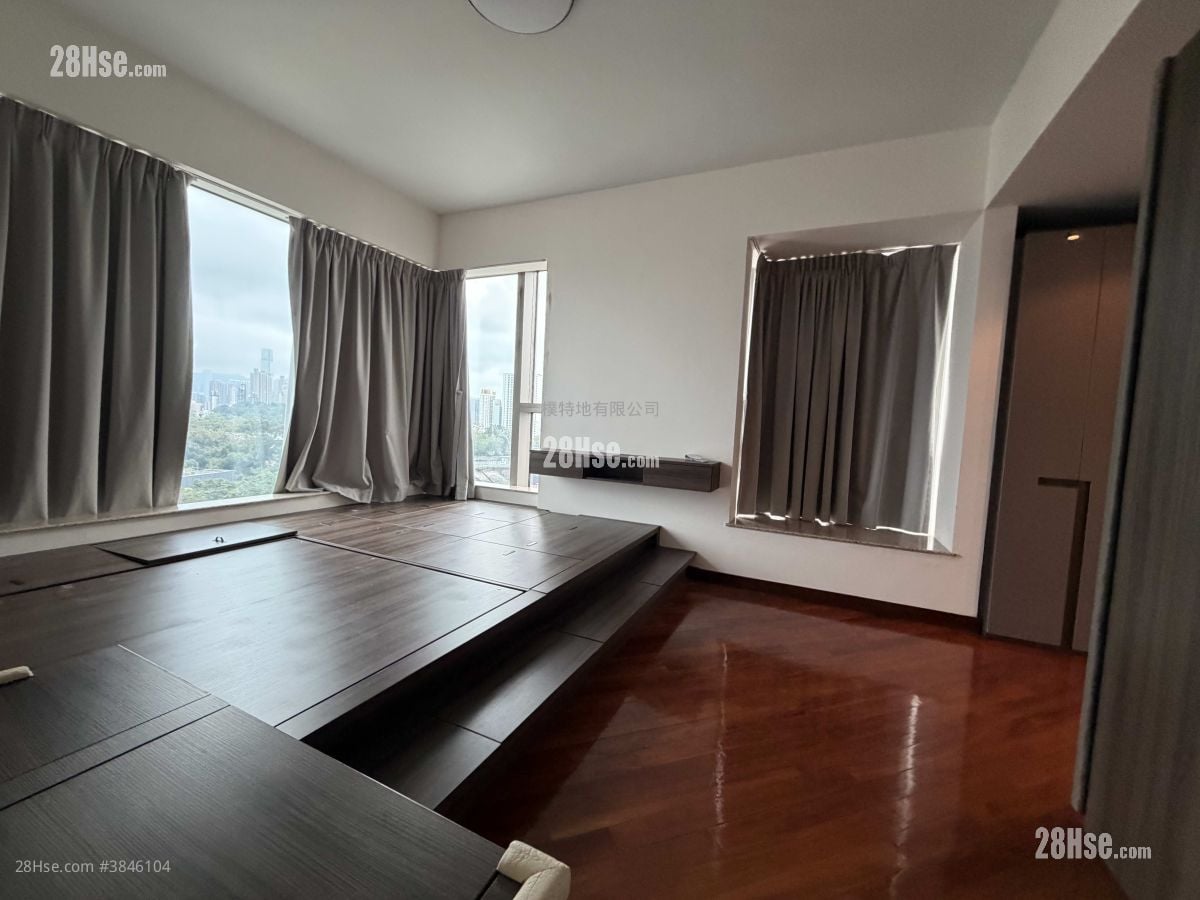 Mount Beacon Rental 4 Bedrooms , 3 Bathrooms 1,483 ft²