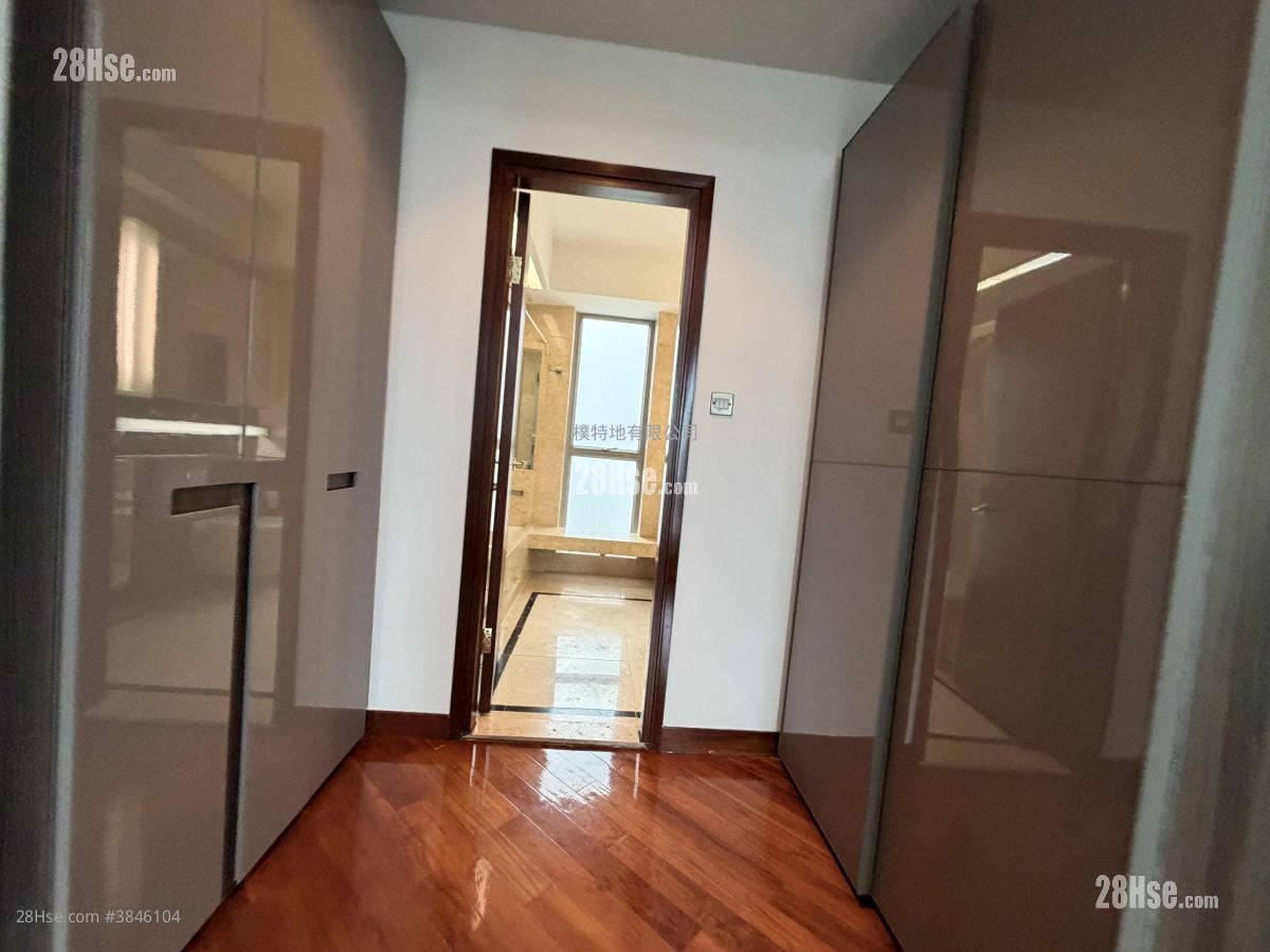 Mount Beacon Rental 4 Bedrooms , 3 Bathrooms 1,483 ft²