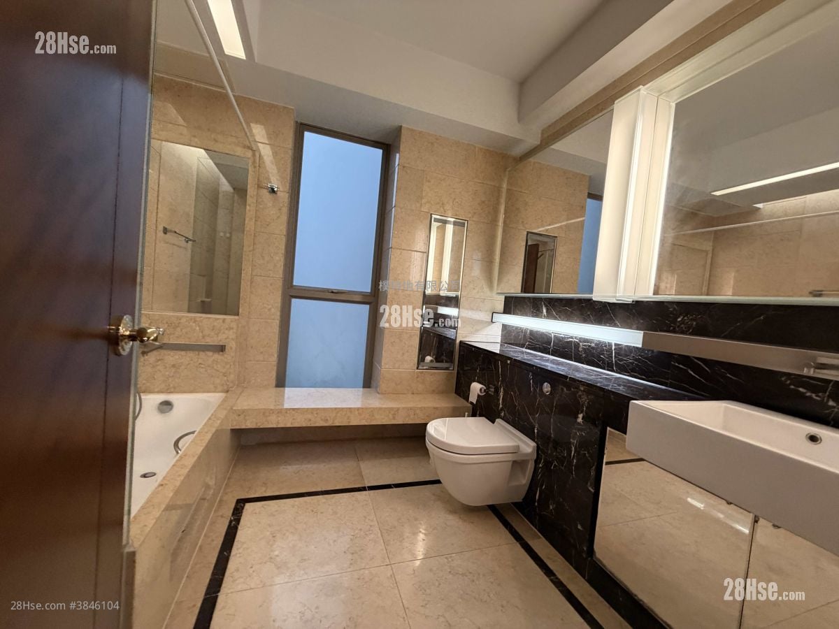 Mount Beacon Rental 4 Bedrooms , 3 Bathrooms 1,483 ft²