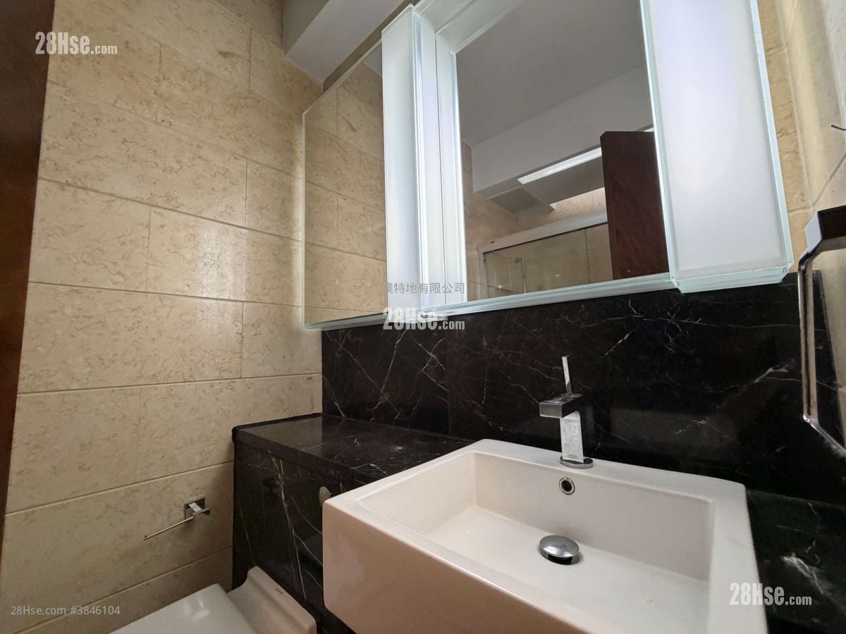 Mount Beacon Rental 4 Bedrooms , 3 Bathrooms 1,483 ft²