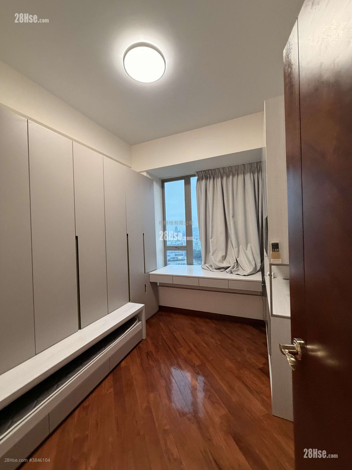 Mount Beacon Rental 4 Bedrooms , 3 Bathrooms 1,483 ft²
