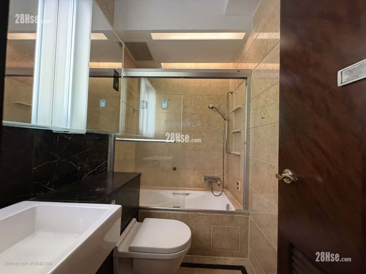 Mount Beacon Rental 4 Bedrooms , 3 Bathrooms 1,483 ft²