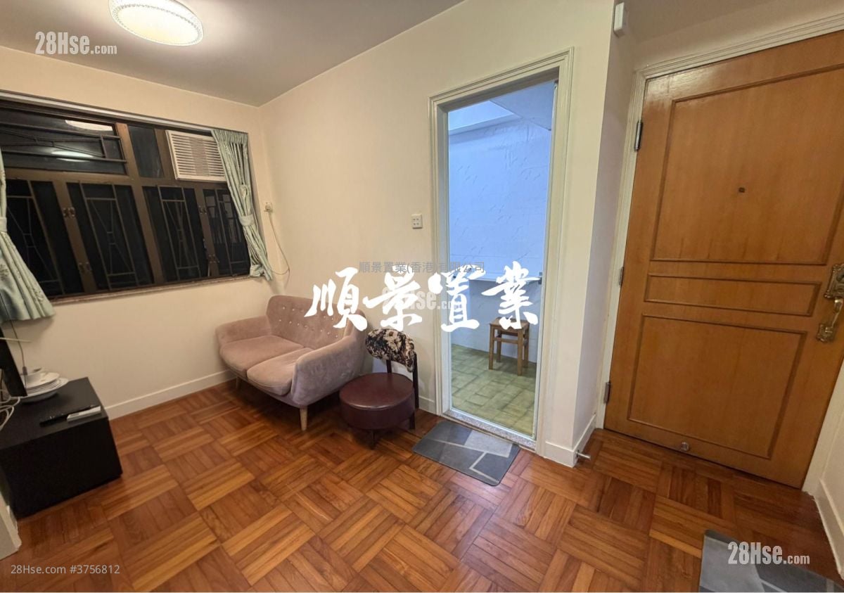 Wai Ching Court Rental 2 Bedrooms , 1 Bathroom 306 ft²