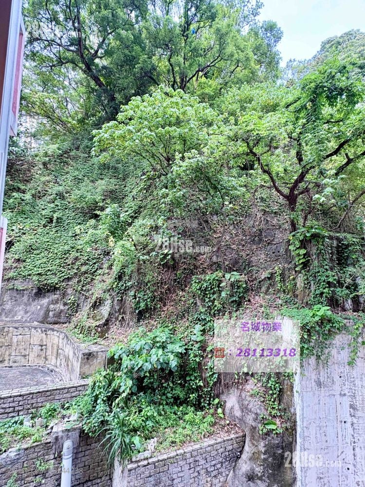 再輝大廈 租盤 3 房 , 1 浴室 565 平方呎