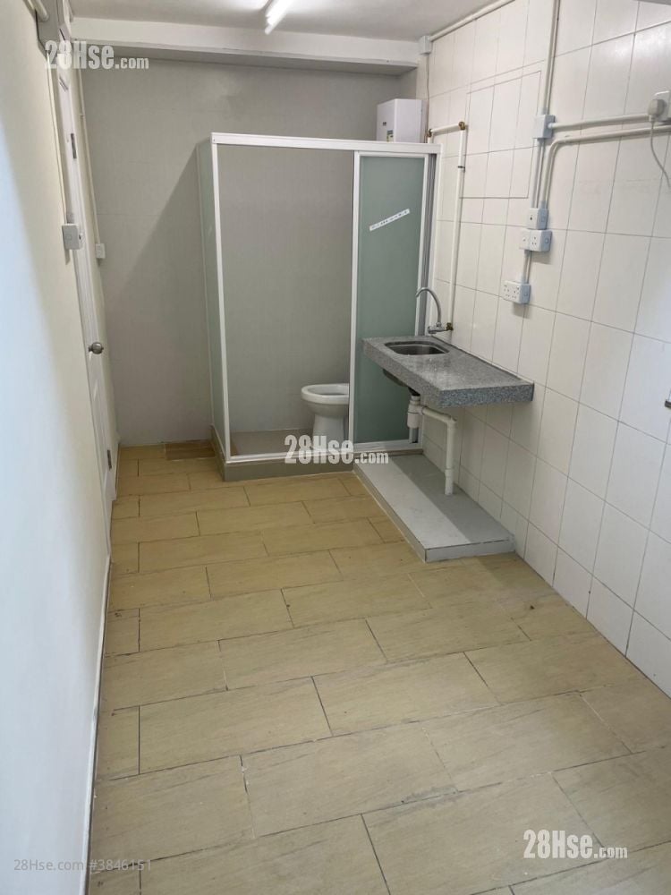 Village Rental Studio , 1 Bathroom 100 ft²