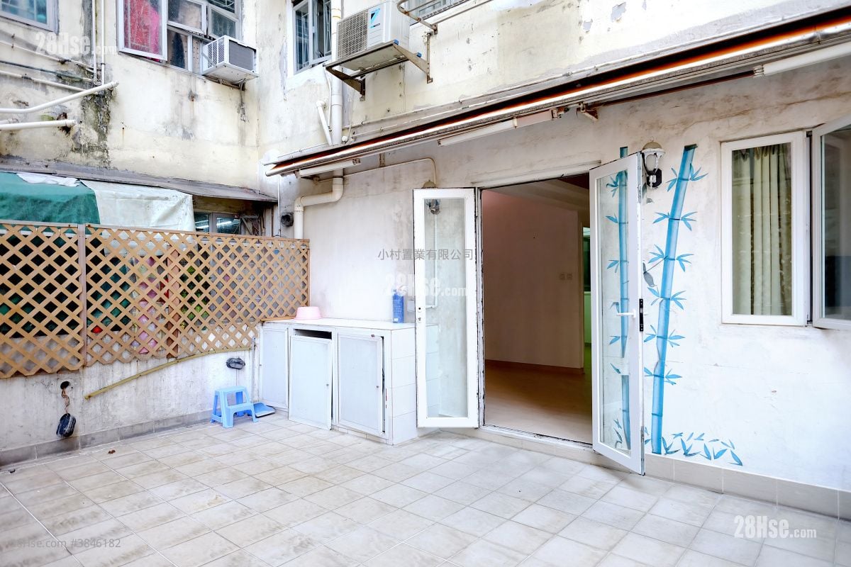 其它: Flat roof