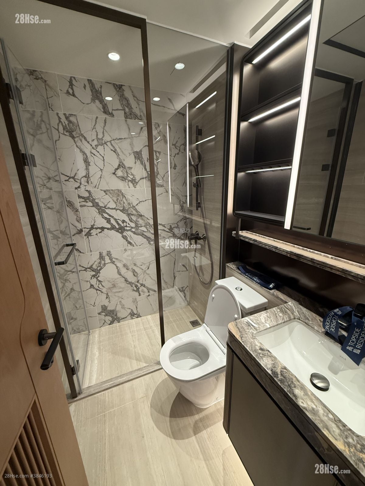 Topside Residence Rental 1 Bedroom , 1 Bathroom 232 ft²