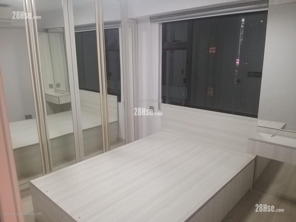 Green Field Court Rental 3 Bedrooms , 2 Bathrooms 620 ft²