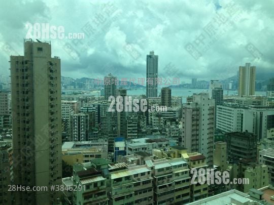 半山壹号 售盘 3 房 1,137 平方尺