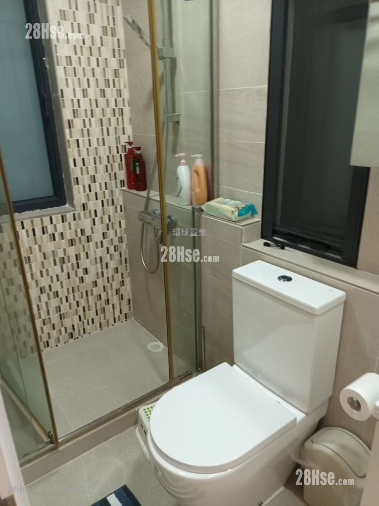 Village Sell 4 Bedrooms , 3 Bathrooms