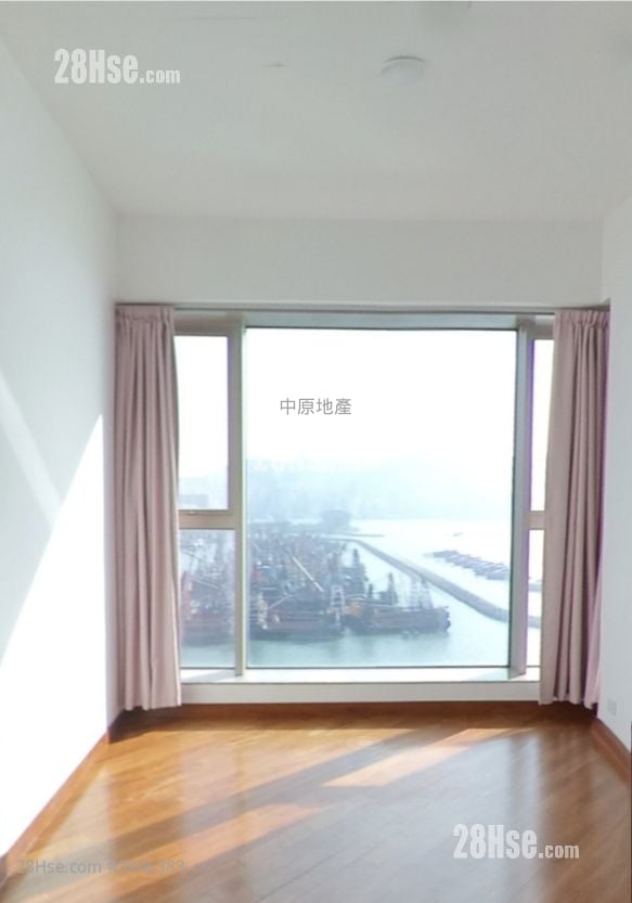 一号银海 售盘 3 房 , 2 浴室 963 平方尺