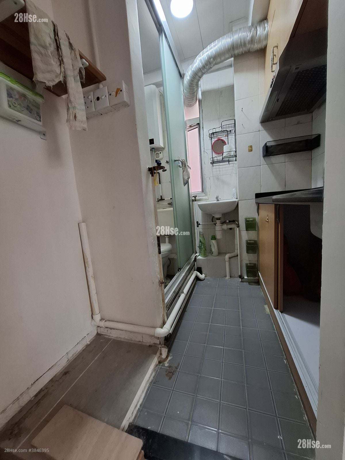 Tsuen Lok Building Rental 2 Bedrooms , 1 Bathroom 250 ft²