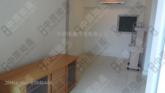 栢慧豪园 售盘 3 房 597 平方尺