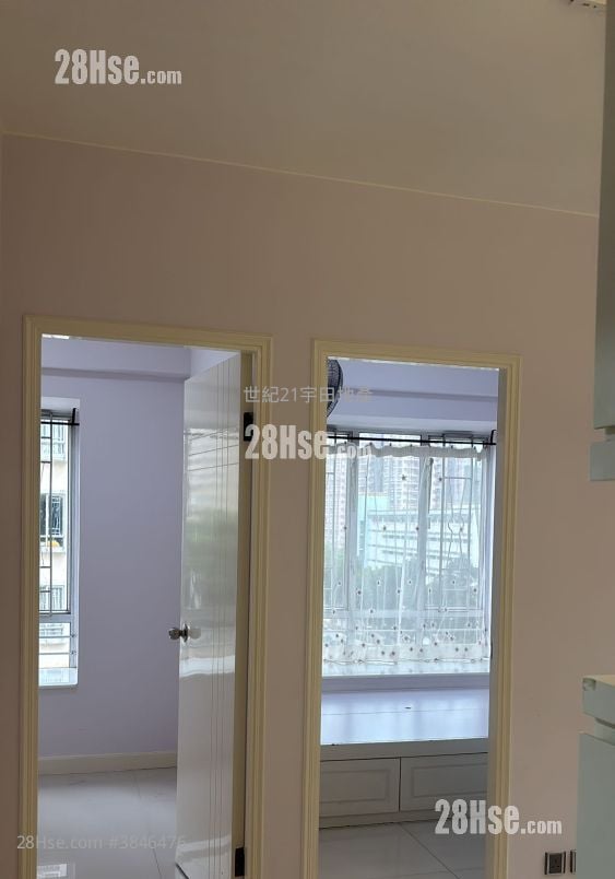 Tai Wo Centre Rental 2 Bedrooms , 1 Bathroom 294 ft²