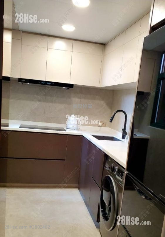 Vista Paradiso Sell 3 Bedrooms , 2 Bathrooms 660 ft²