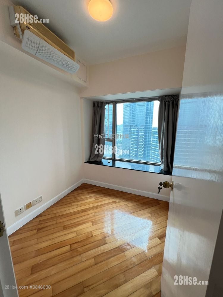 Sorrento Rental 3 Bedrooms , 2 Bathrooms 755 ft²