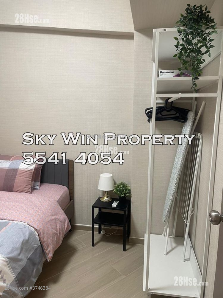 Lee Kwan Building Sell 3 Bedrooms , 1 Bathroom 528 ft²