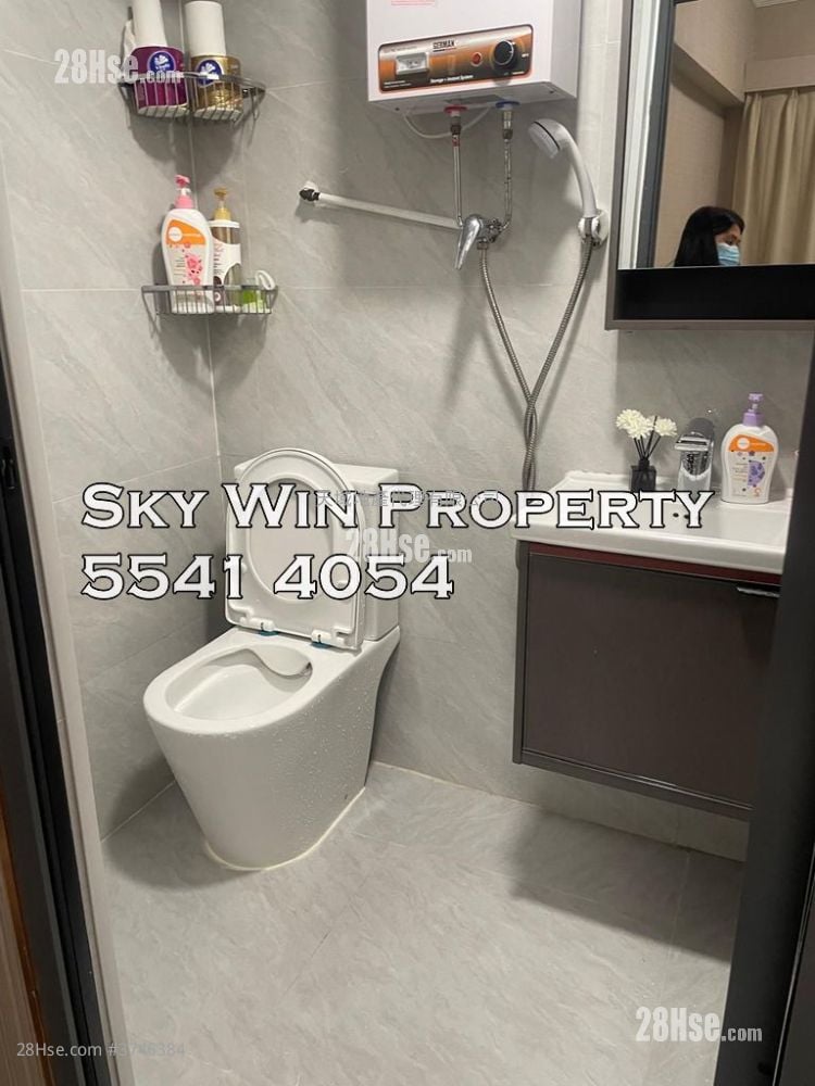 Lee Kwan Building Sell 3 Bedrooms , 1 Bathroom 528 ft²