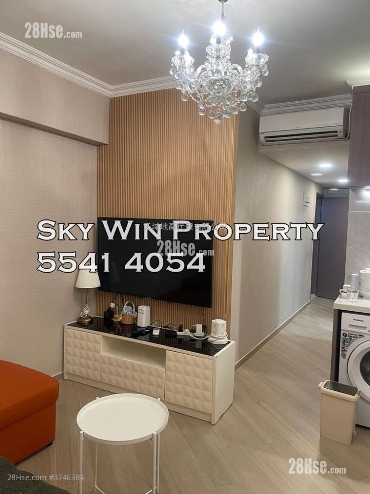 Lee Kwan Building Sell 3 Bedrooms , 1 Bathroom 528 ft²