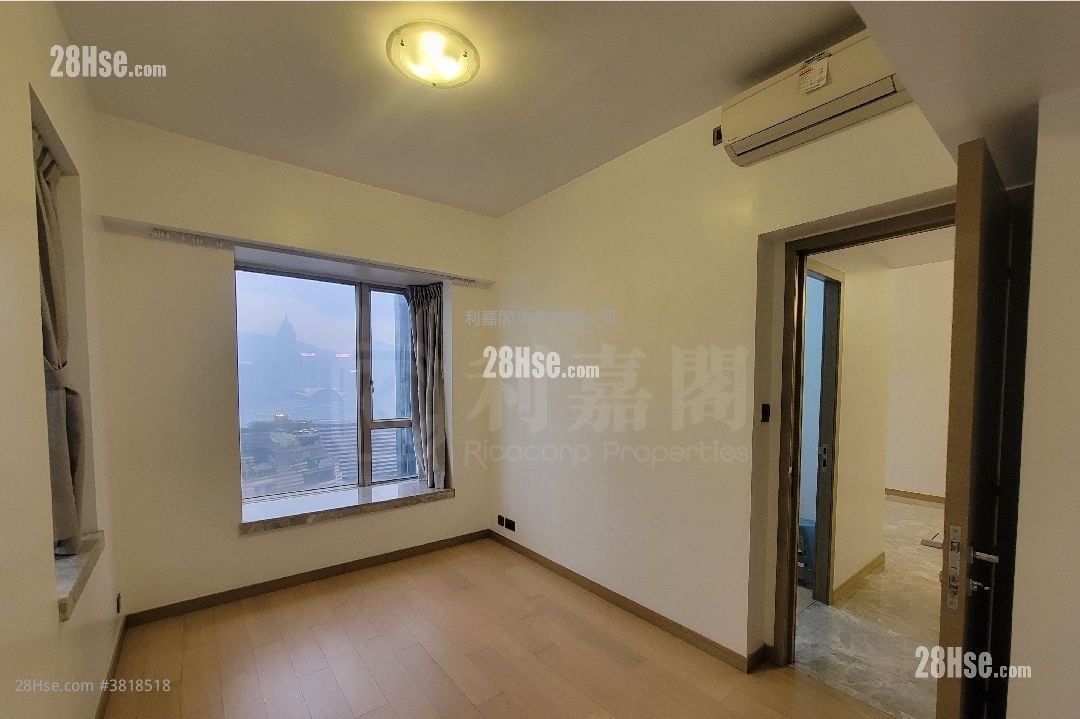 Harbour Pinnacle Sell 2 Bedrooms , 1 Bathroom 508 ft²