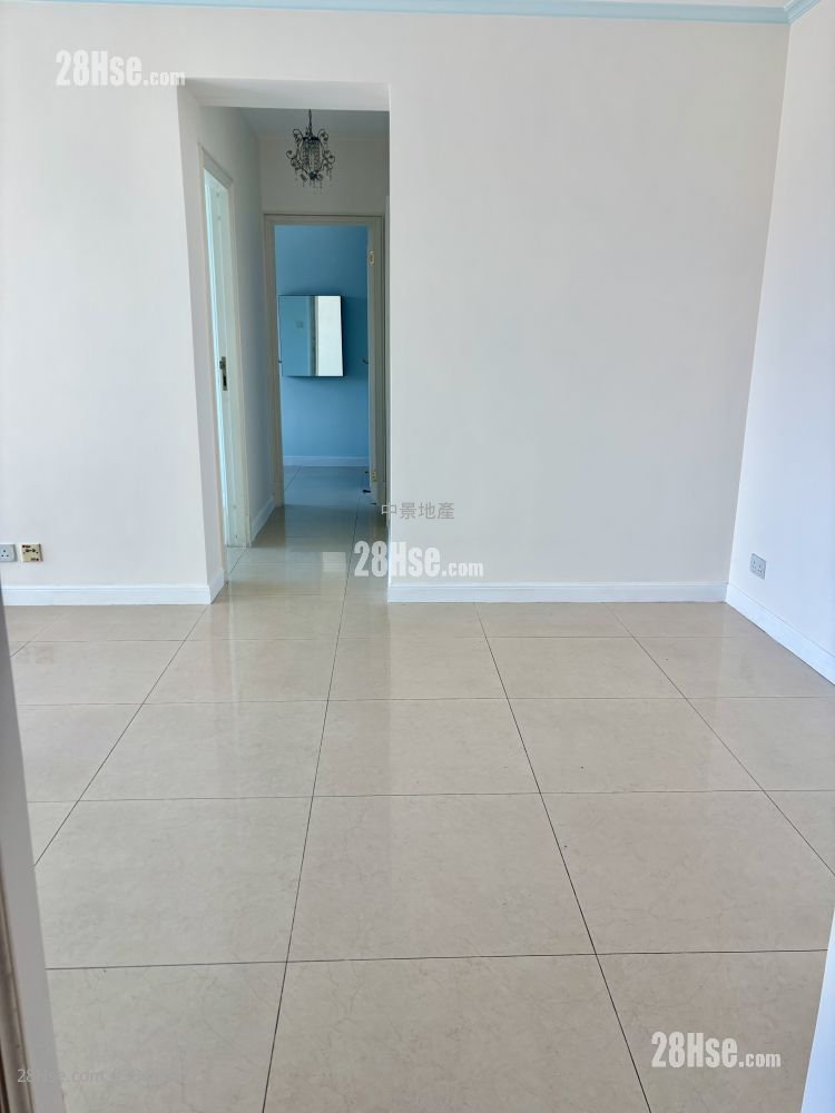 Sky Tower Sell 2 Bedrooms , 1 Bathroom 539 ft²