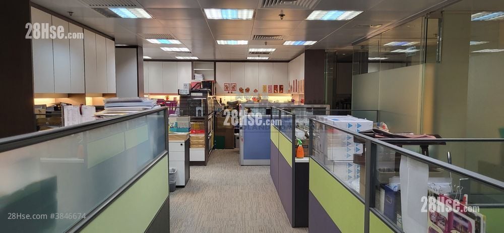 Shun Tak Centre - China Merchants Tower Sell