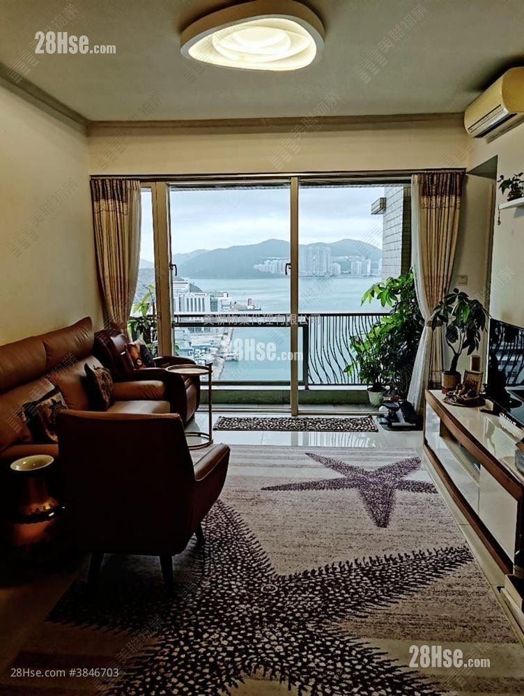 Le Prestige Sell 4 Bedrooms , 3 Bathrooms 971 ft²