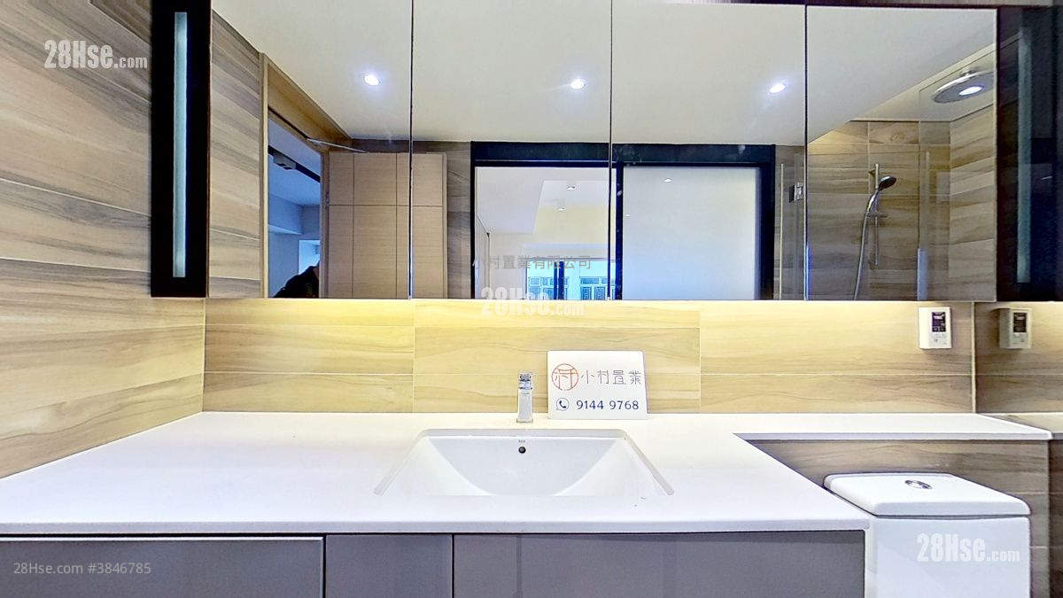 浴室: 圣佛兰士街15号 租盘 1 房 , 1 浴室 386 平方尺
